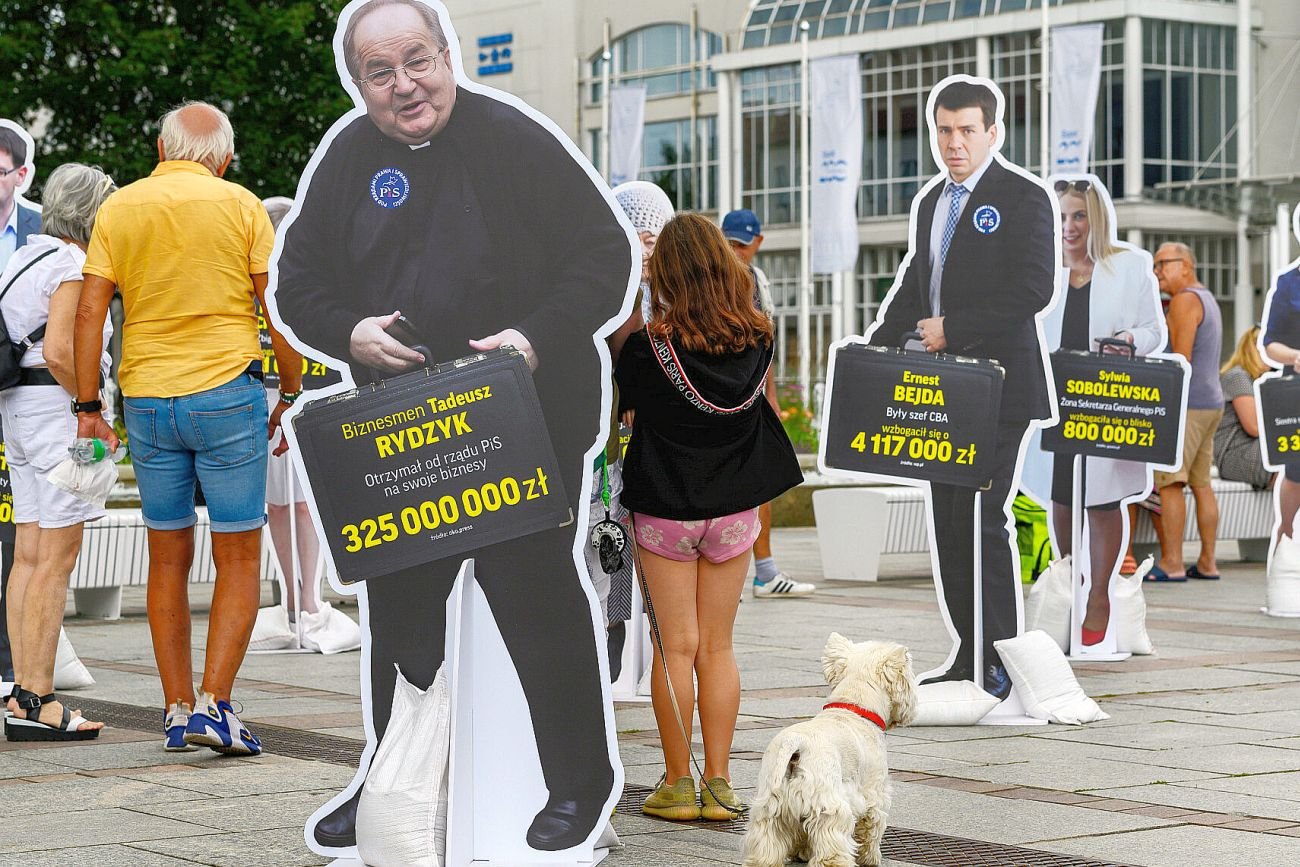 Medialne imperium Rydzyka wymaga co najmniej 5 mln zł miesięcznie