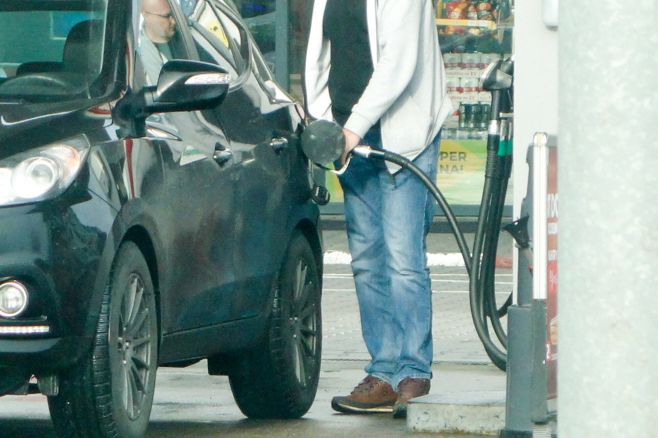 Ile kosztuje benzyna w czerwcówkę?