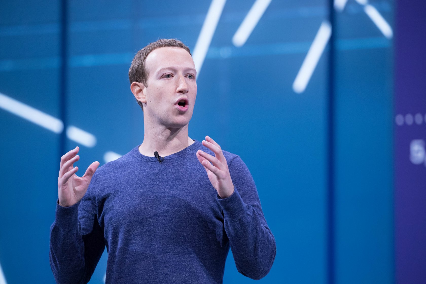 Mark Zuckerberg, współzałożyciel i szef Facebooka. Został skrytykowany przez inwestora za sposób zarządzania i nazwany dyktatorem. Czy to się komuś podoba czy nie, Zuckerberg jest nieusuwalny