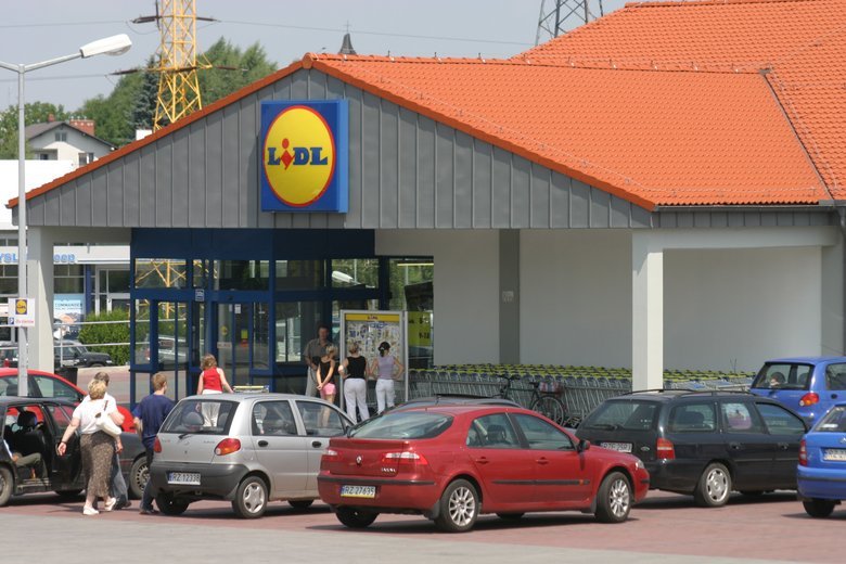 Lidl wycofuje ze sklepów tatar wołowy marki „Biernacki”