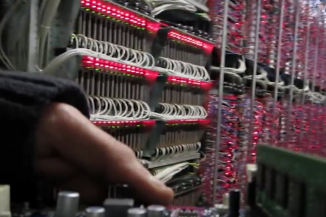 - O tej sytuacji będzie się pisać w podręcznikach, bo w przypadku tak dużej firmy hostingowej, jak OVH to się nie powinno wydarzyć - mówi Przemysław Krejza, dyrektor ds. badań i rozwoju w firmie Mediarecovery.