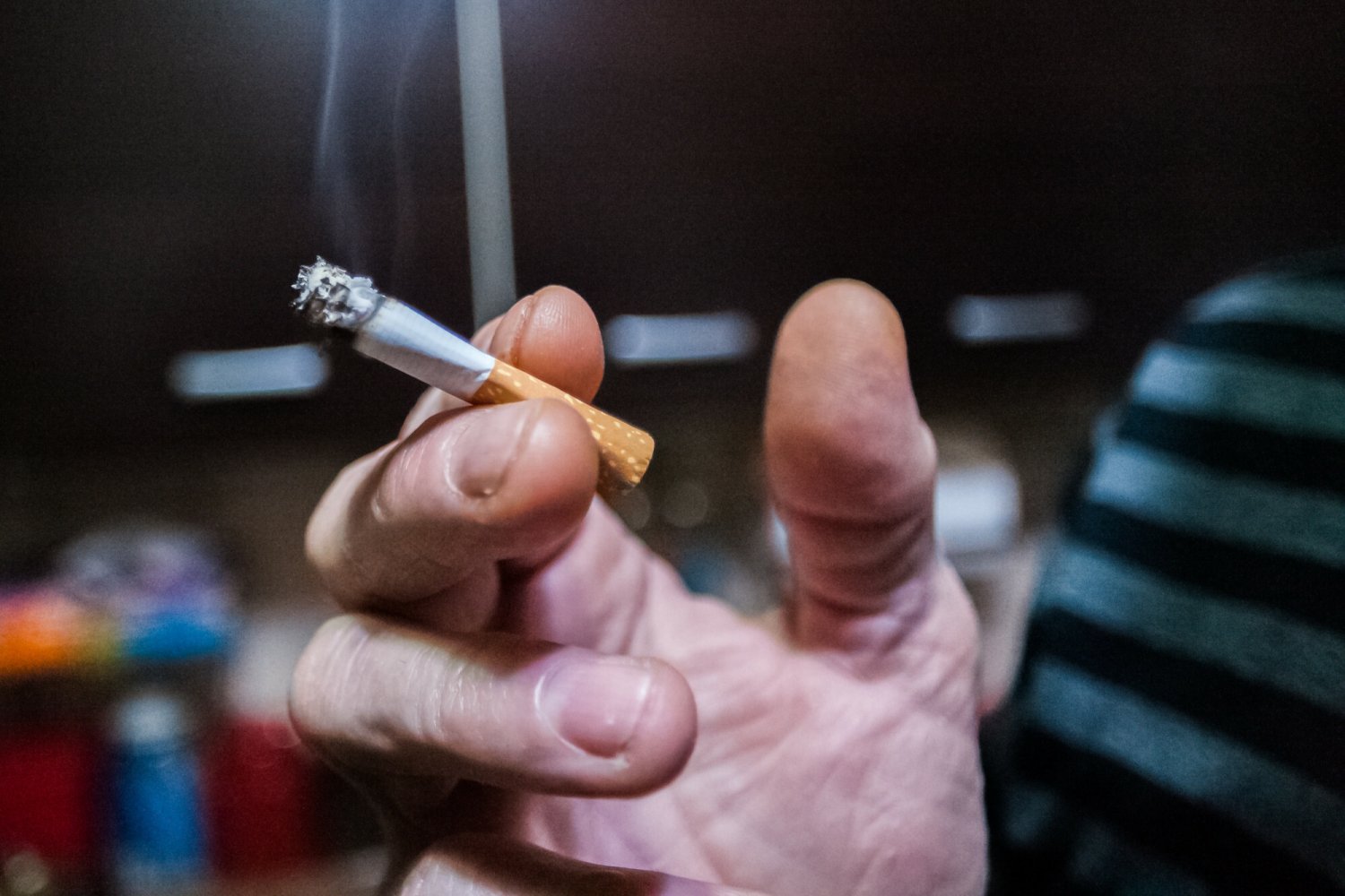 Według szacunków w 2027 roku za paczkę najtańszych papierosów konsumenci zapłacą w przybliżeniu 22-23 zł