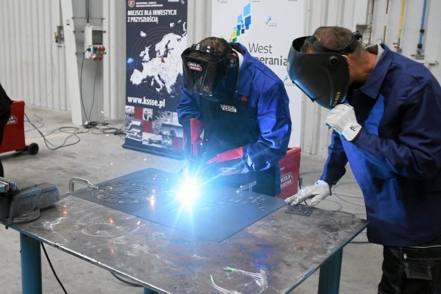 Od tej pory cała Polska jest Specjalną Strefą Ekonomiczną. Firmom będzie łatwiej inwestować