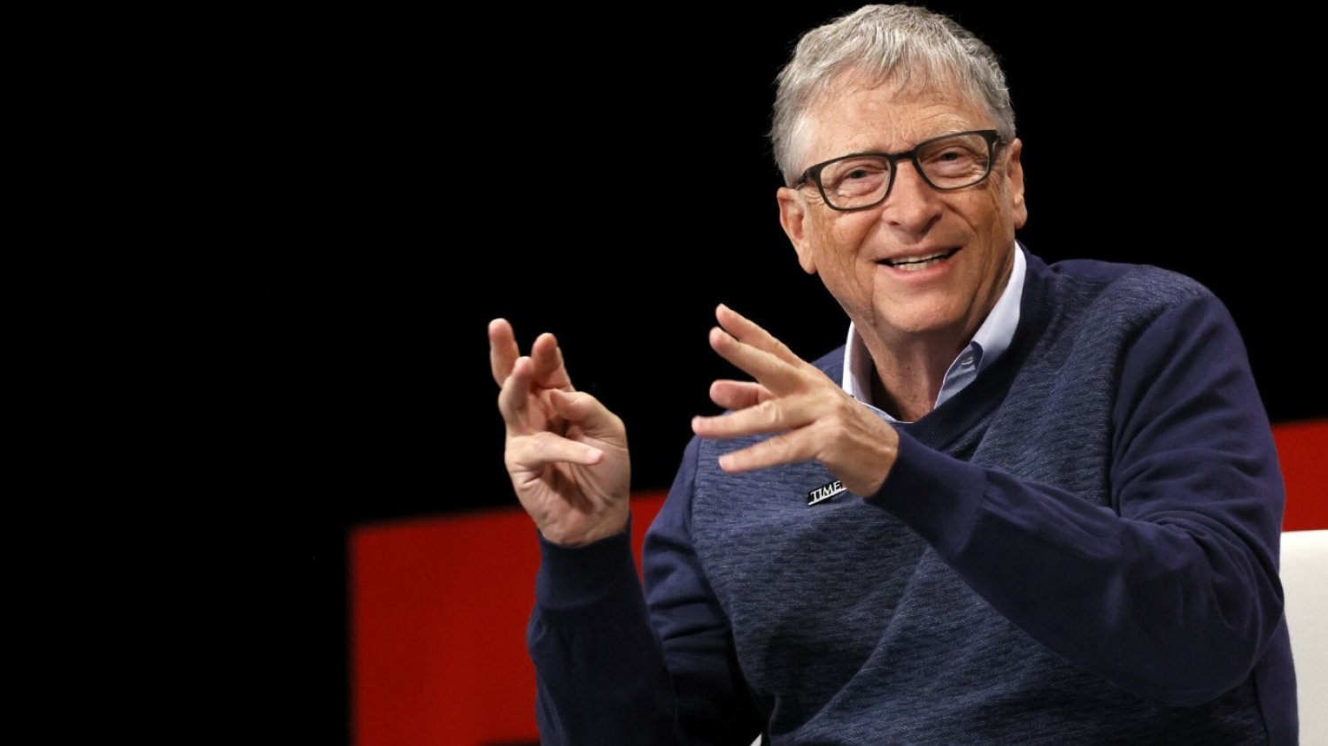 Bill Gates daje rady absolwentom. Sam nie ukończył studiów.