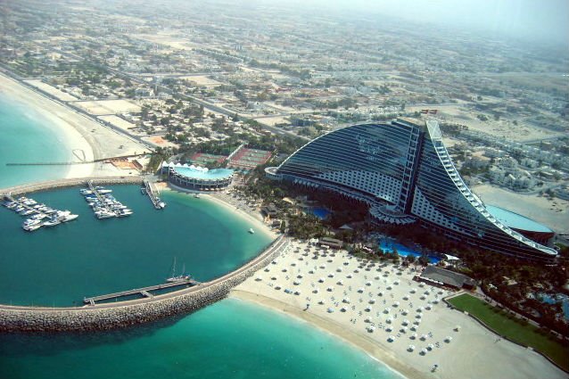 Inglot planuje podbój Emiratów. Czy im się to uda?