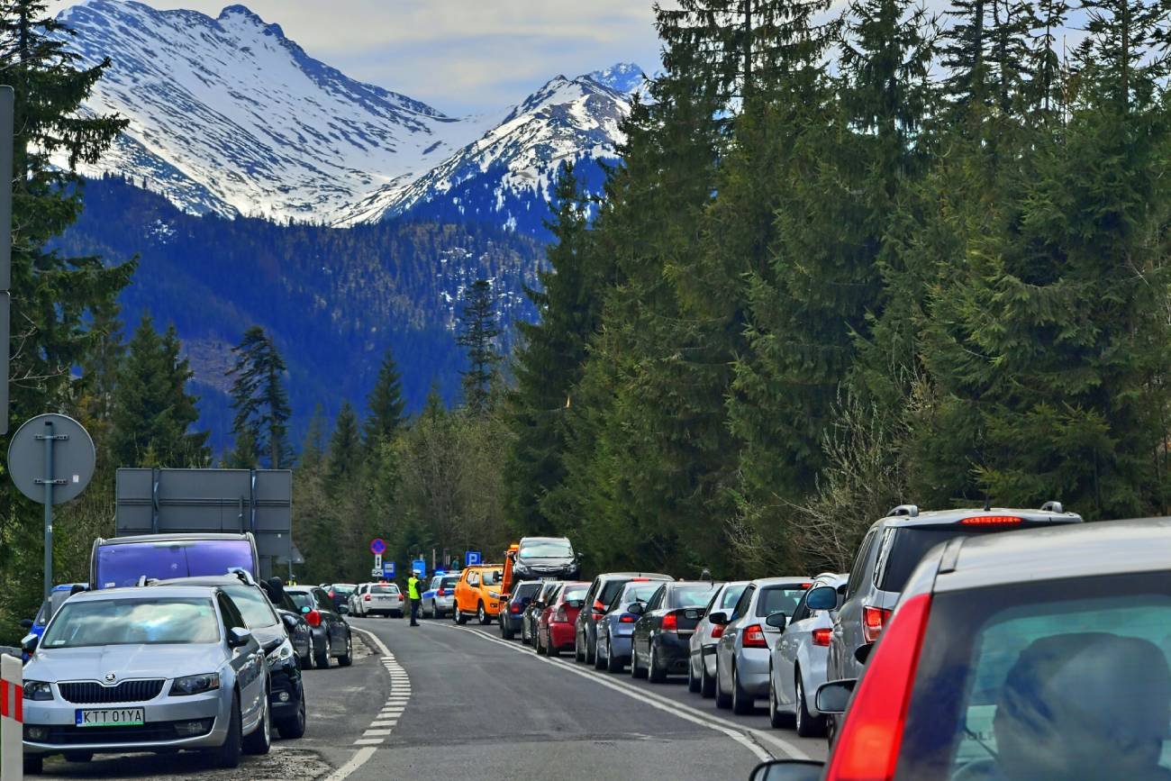 Parking przy Morskim Oku