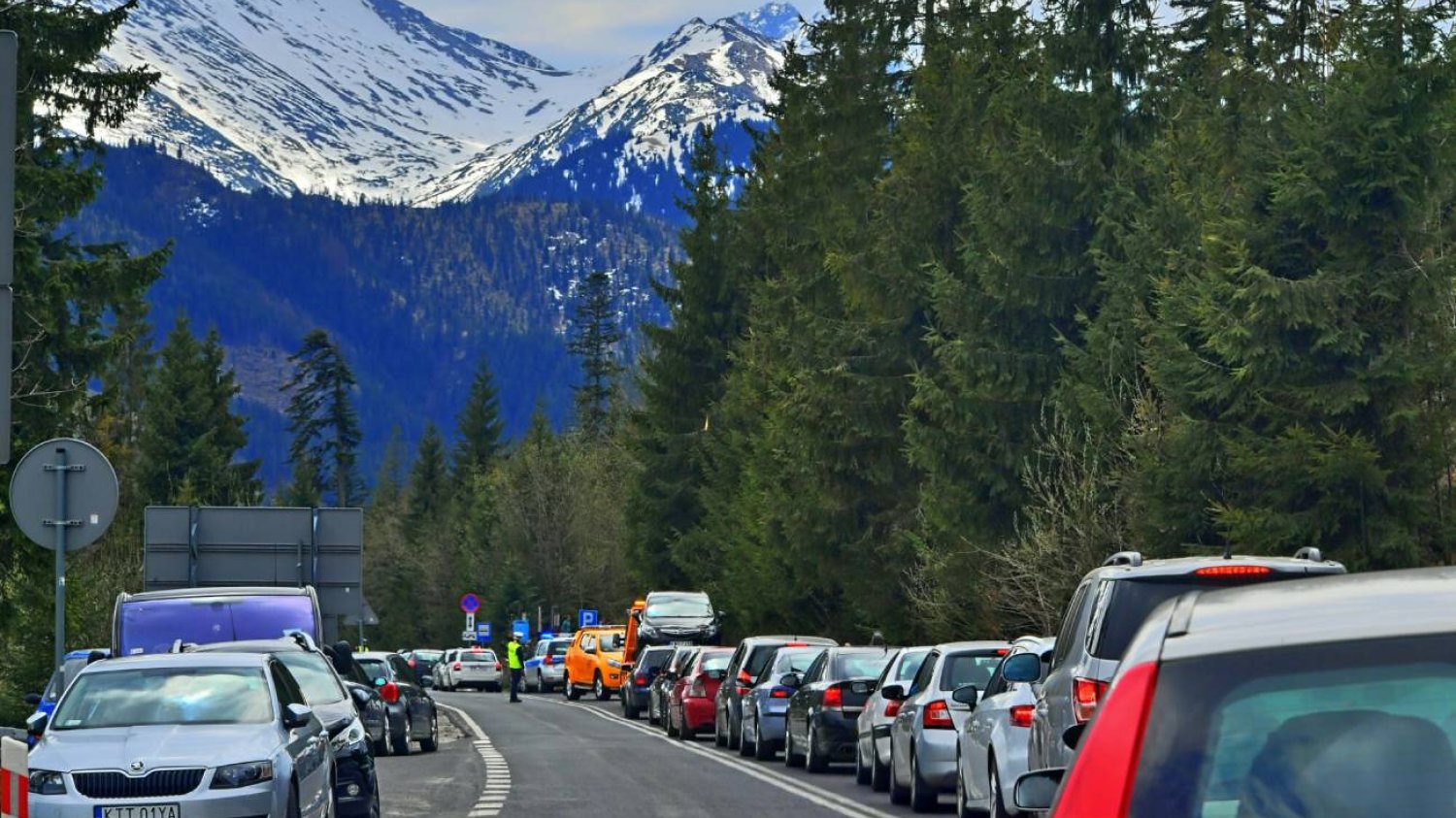 Parking przy Morskim Oku