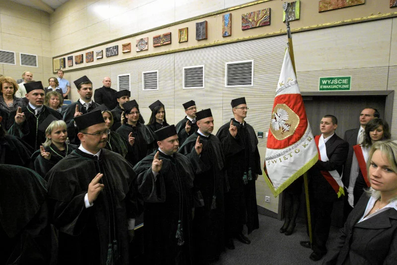 Doktoranci chcą dołączyć do Związku Nauczycielstwa Polskiego. Mają dość wyzysku.