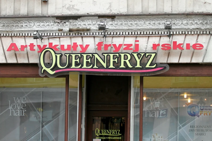 Nie ma to jak sięgnąć po anglicyzmy, a najlepiej celnie dobraną "zbitkę".