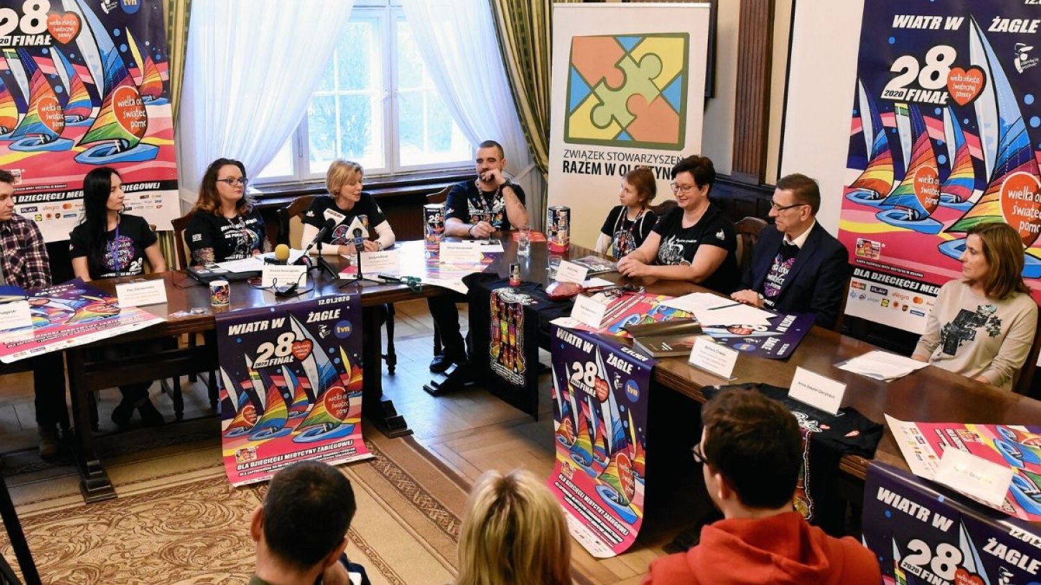 Na aukcjach 28. finału WOŚP najcenniejszym przedmiotem jest na razie replika medalu noblowskiego Olgi Tokarczuk. W czwartkowe popołudnie jest warta 61 tys. zł.