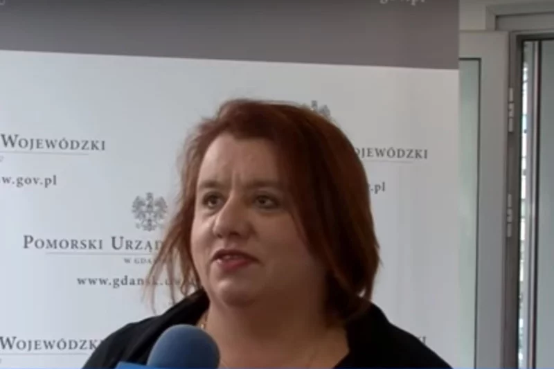 Szef służby cywilnej – Claudia Torres-Bartyzel.