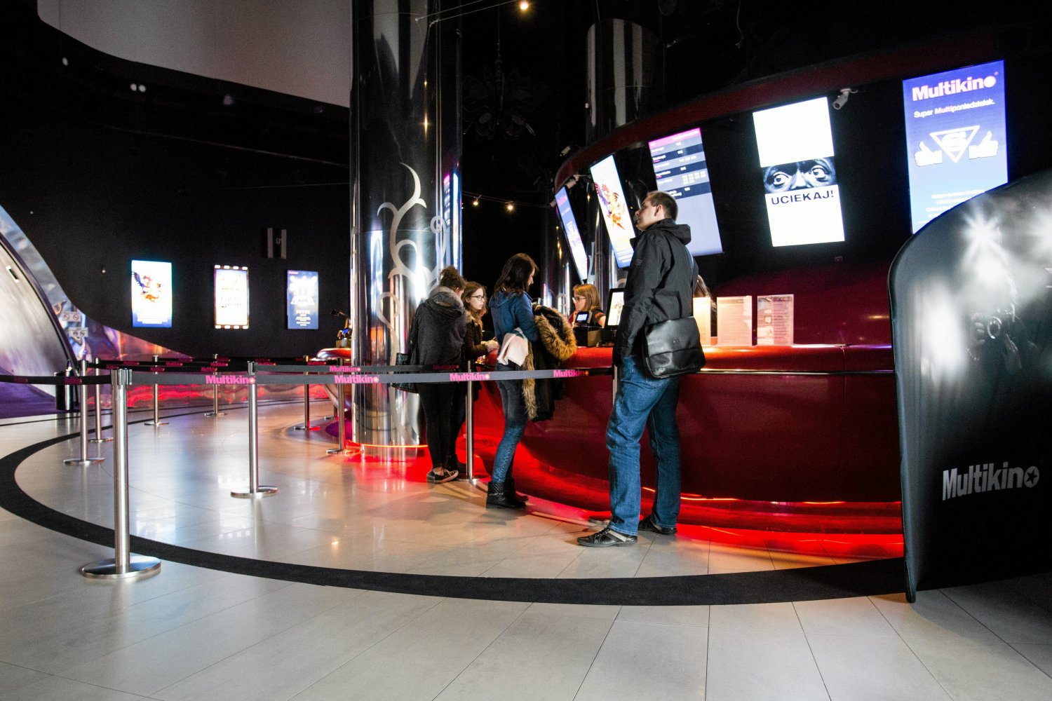 Kiedy płacimy za bilet, mamy prawo obejrzeć film do samego końca