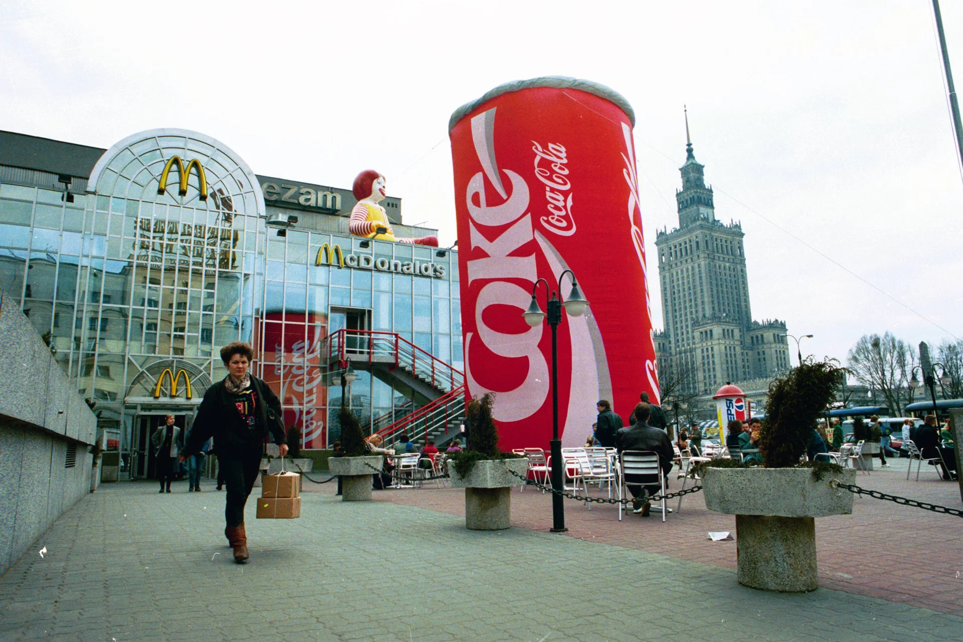 Pierwsza polska restauracja McDonald's nie była jeszcze placówką franczyzową