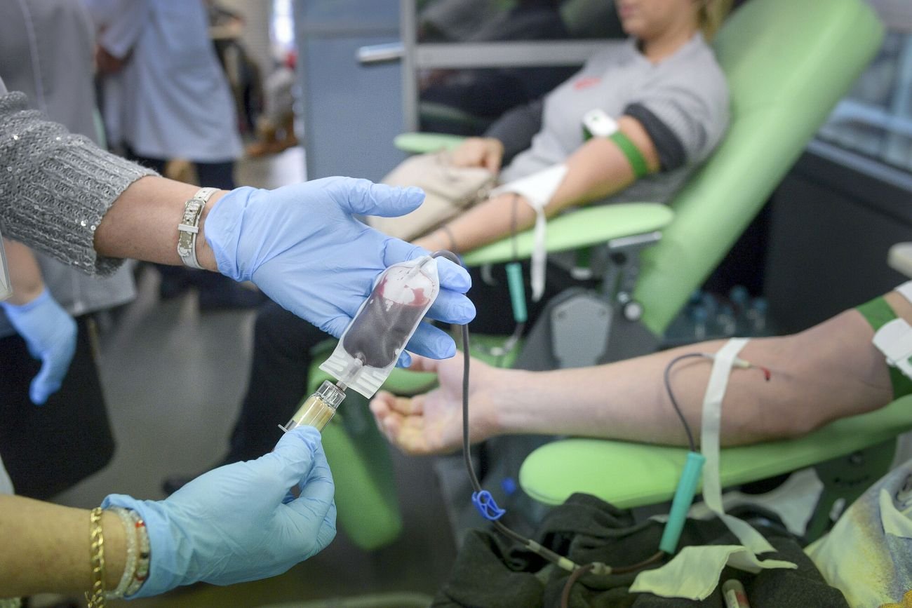 Krwiodawcy dostają czekoladę jak ekwiwalent posiłku regeneracyjnego