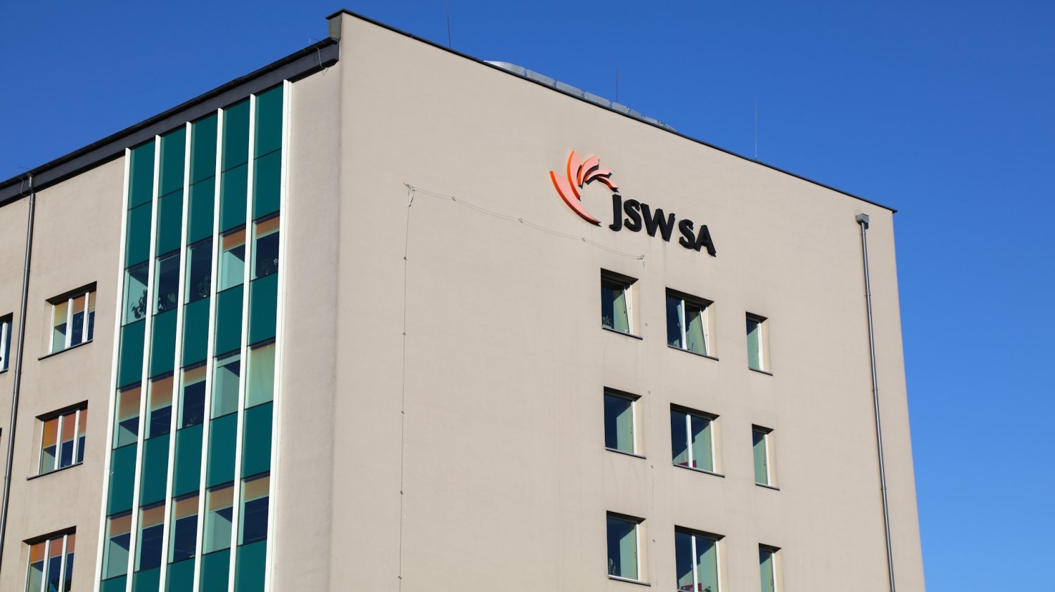 Upadłość JSW czy plan naprawczy? Kluczowe rozmowy wiceministra aktywów państwowych na Śląsku Siedziba Jastrzębskiej Spółki Węglowej. Kluczowe rozmowy wiceministra aktywów państwowych dotyczące JSW. Upadłość czy plan naprawczy?