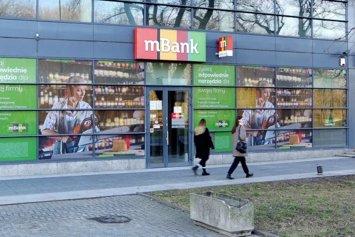 mBank podwyższa opłaty i prowizje