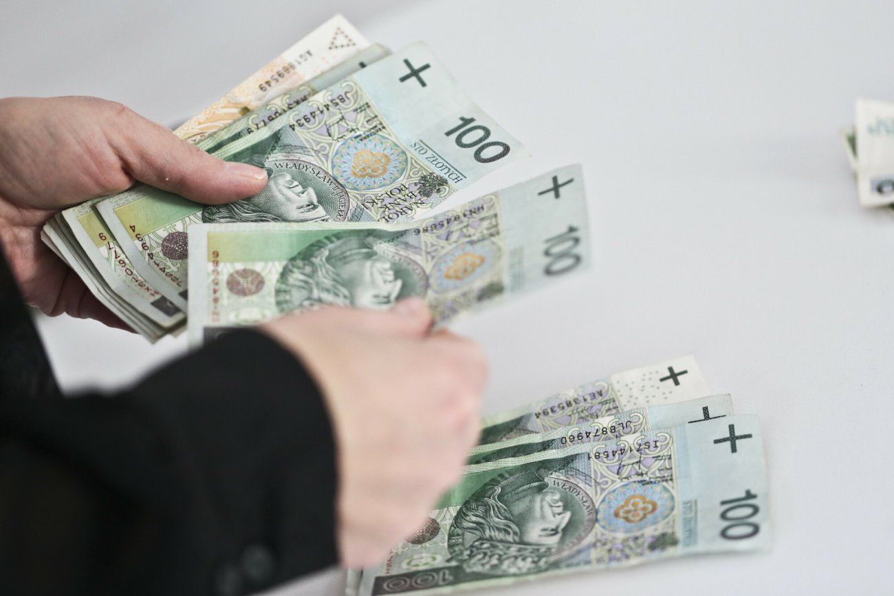 PIT-2 może wpłynąć na wysokość pensji