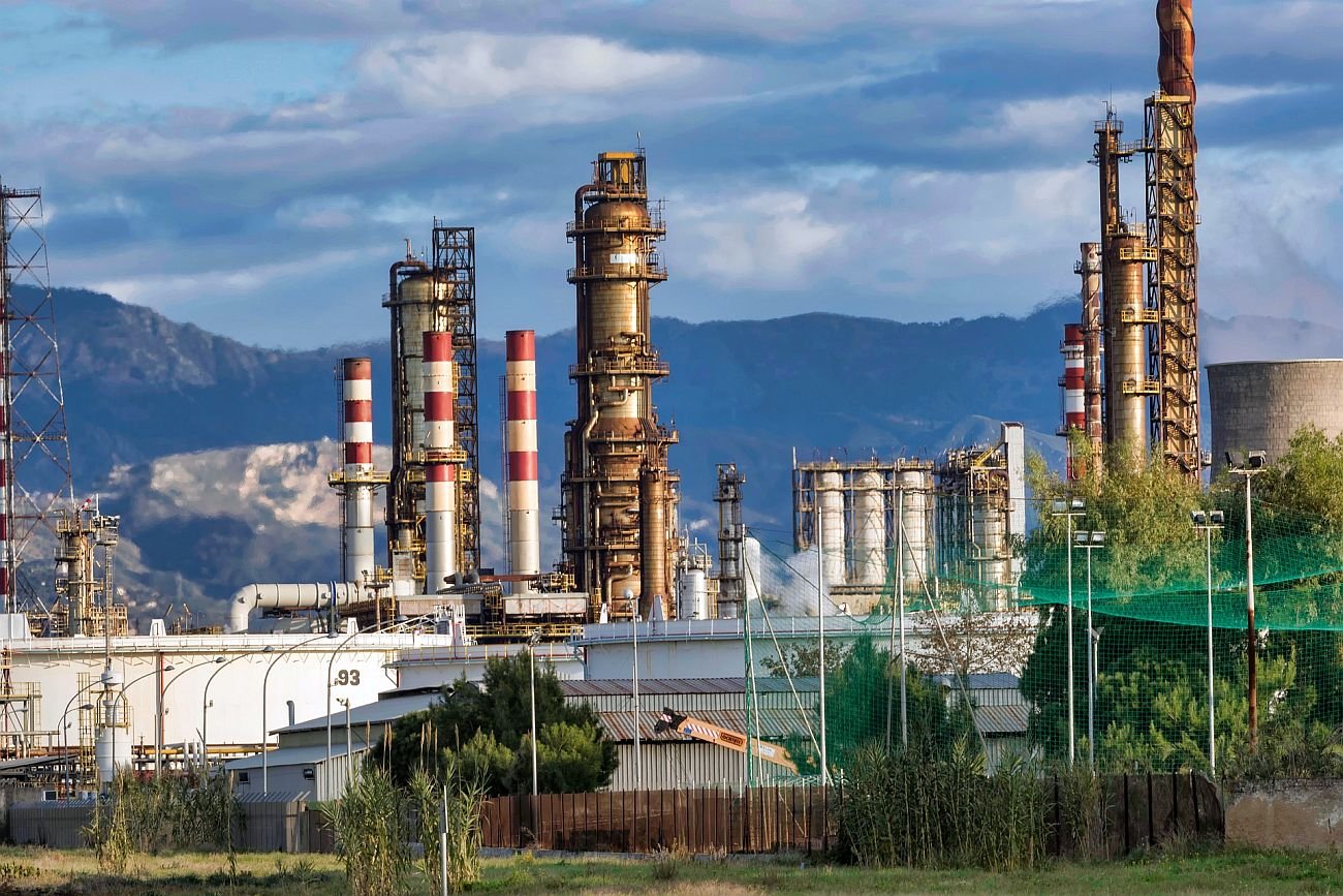 Europejskie rafinerie nie chcą kupować rosyjskiej ropy