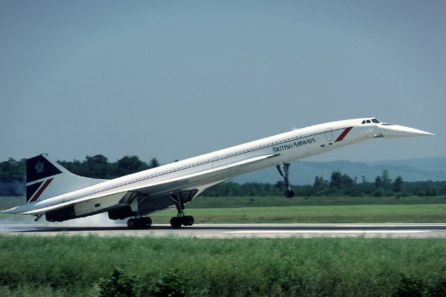 Gdy po wypadku z udziałem Concorde'a Francuzi i Brytyjczycy wygasili projekt samolotów naddźwiękowych, wydawało się, że przez długi okres nad naszymi głowami nie pojawią się maszyny, które potrafiłyby osiągnąć tak zawrotne prędkości