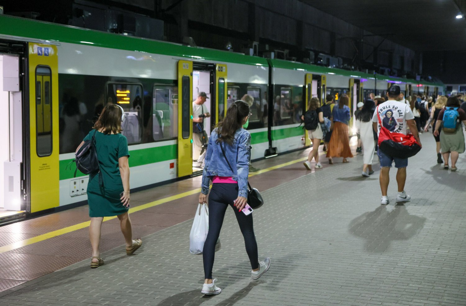 Darmowy transport publiczny — obietnica wyborcza bezpartyjnych samorządowców