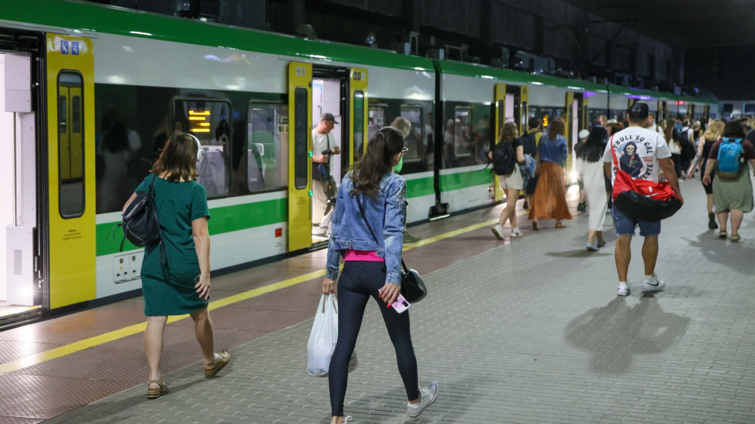 Darmowy transport publiczny — obietnica wyborcza bezpartyjnych samorządowców