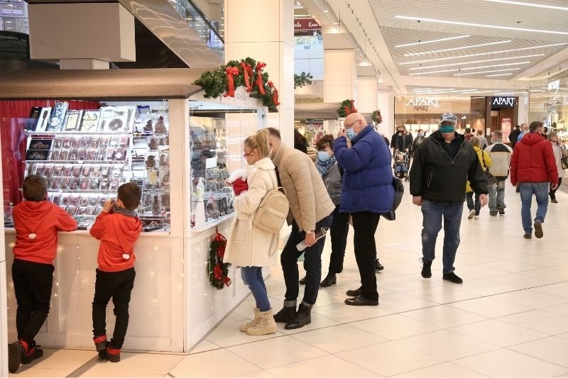 Sklepy marki Monnari znikną z 24 galerii handlowych.