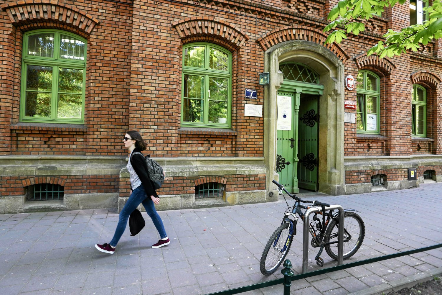 Szkoły domagają się pieniędzy od rodziców na nagrody dla dzieci