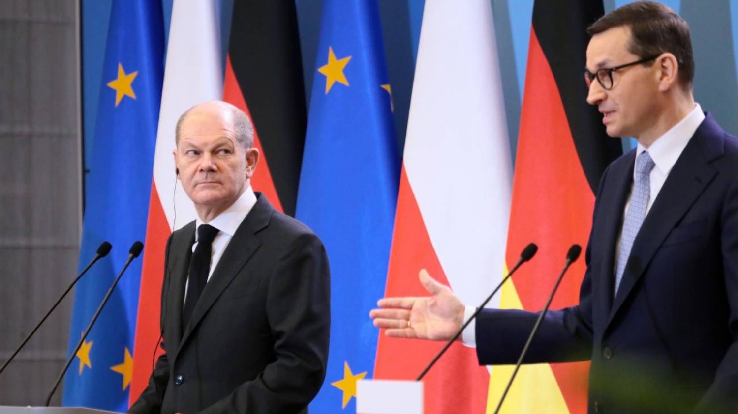 Rząd przyjął uchwałę ws. reparacji od Niemiec