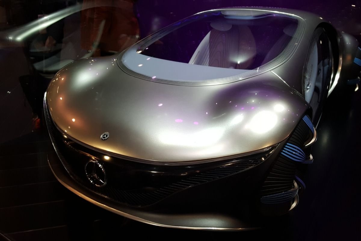 Mercedes-Benz Vision AVTR zainspirowany został filmem "Avatar" Jamesa Camerona.