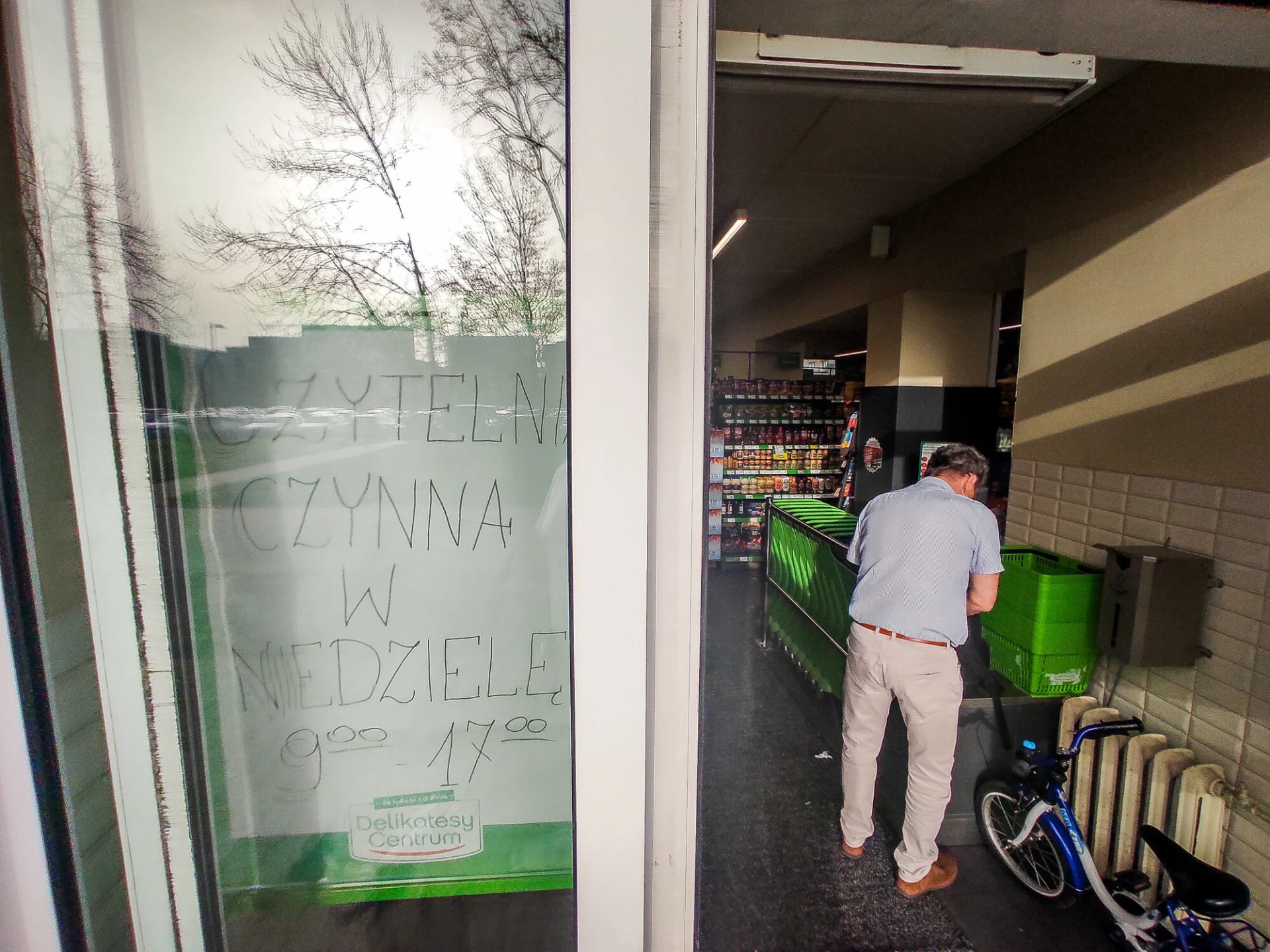 Niedziela handlowa w kwietniu – lista otartych sklepów