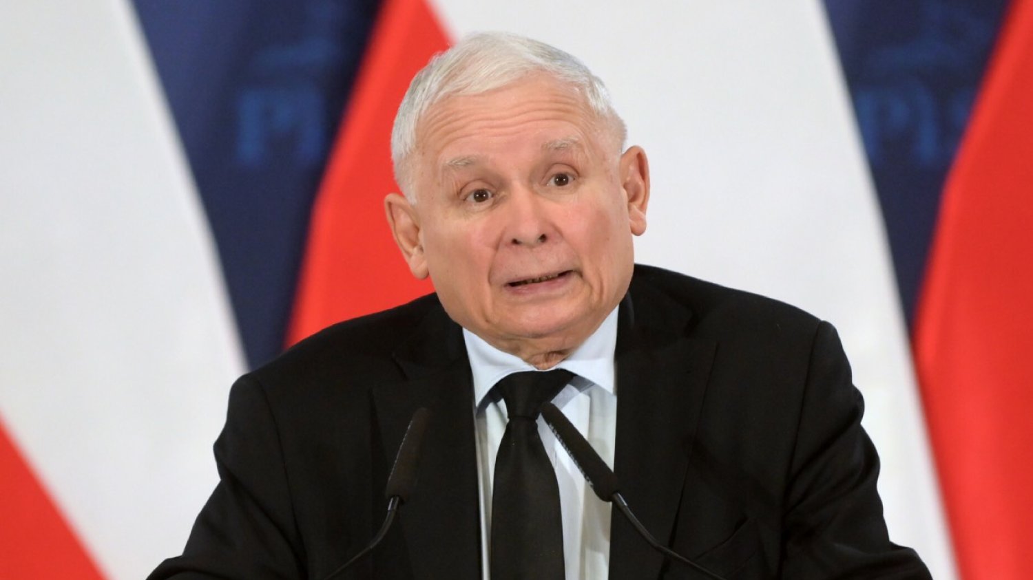 Prezes PiS Jarosław Kaczyński przemawia.