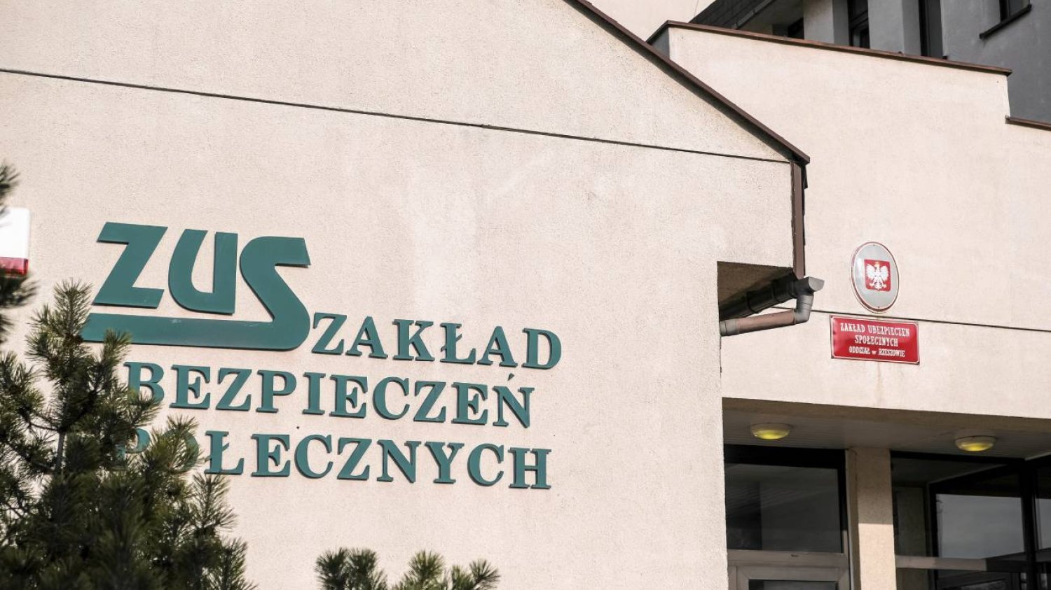 Front placówki Zakładu Ubezpieczeń Społecznych