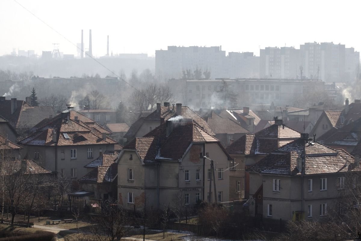 Rybnik, który dzisiaj jest jednym z najbardziej zanieczyszczonych miast w Polsce, ma plan na walkę ze smogiem.