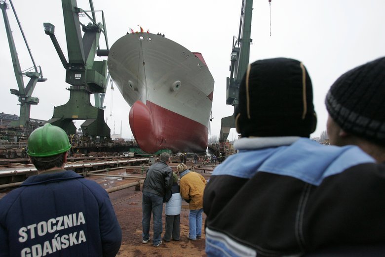Rząd chce dać 2 mld złotych na realizację projektów dotyczących kontraktów stoczniowych, portowych i żeglugowych