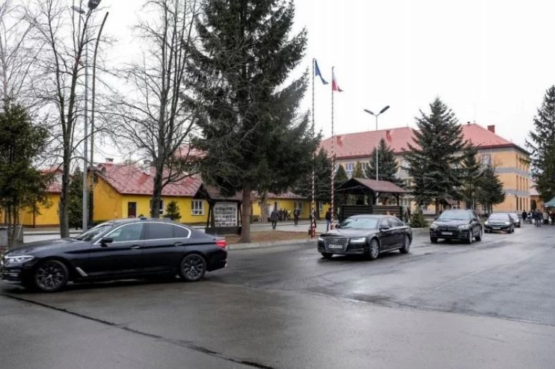 SOP chce kupić 25 nowych samochodów.