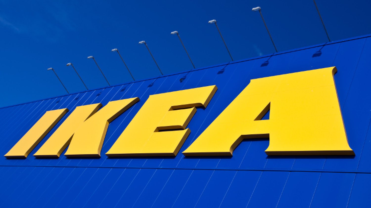 Grupa Ikea kupuje farmę wiatrową we Wróblewie i wchodzi w odnawialną energię.