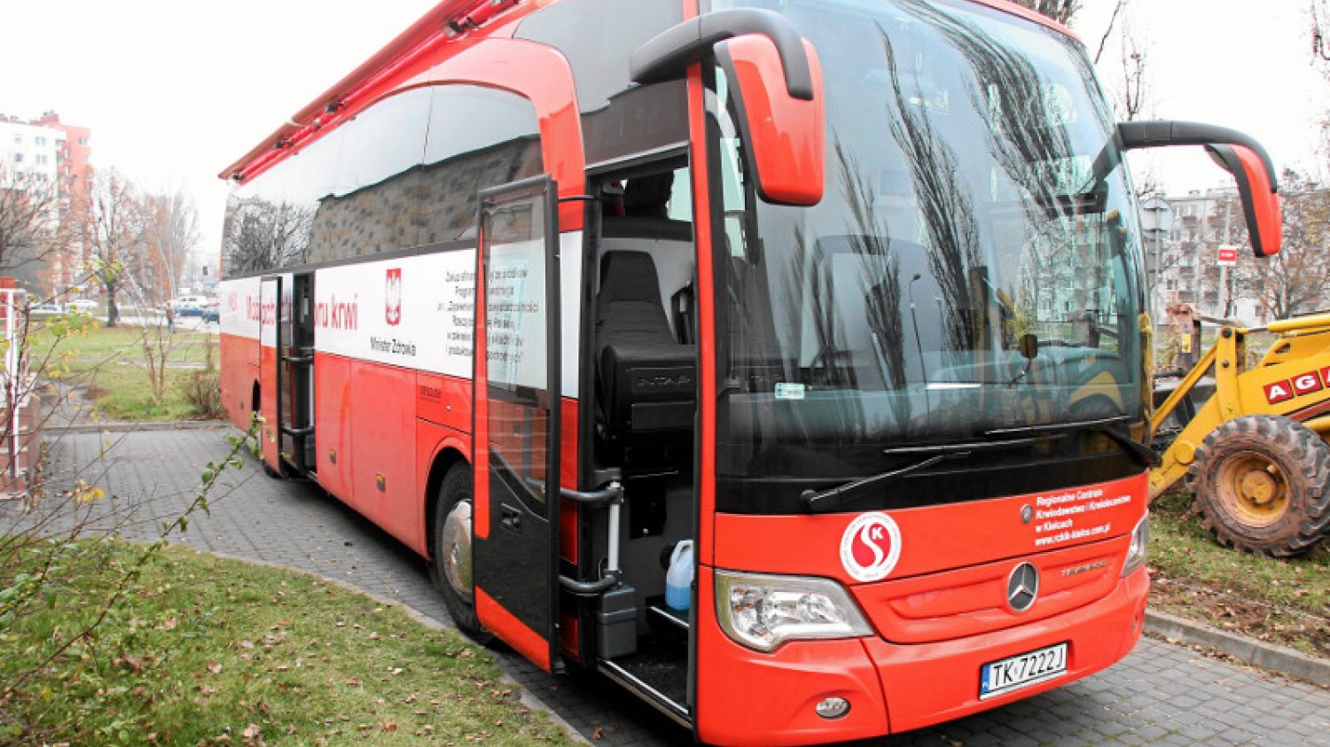 "Wampiry" z Radomia to prawdziwe cuda techniki. Tak powstają autobusy do pobierania krwi