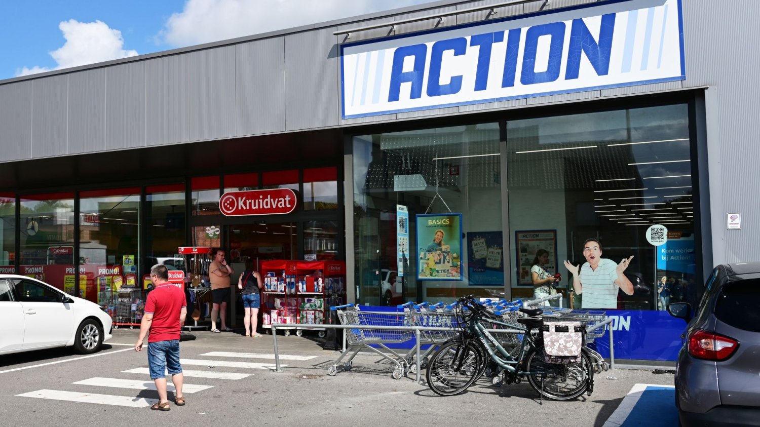 Nowa oferta Action na lato 2026. Ceny hitów na plażę spadły do 8 zł. Action.