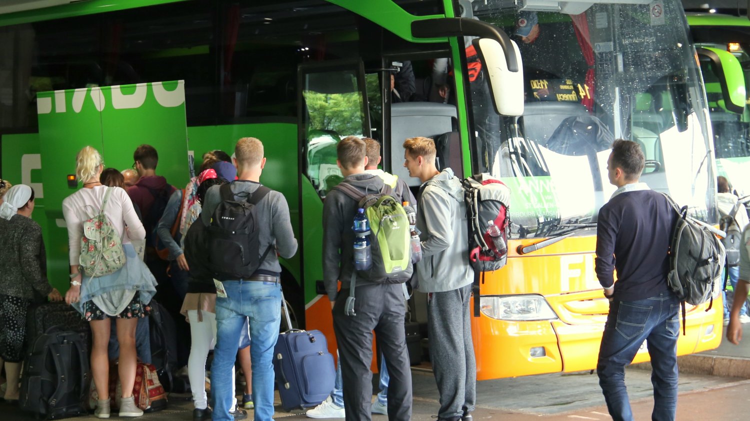 Już niedługo w Niemczech FlixBus poszerzy swoją działalność o FlixTrain - tanie przejazdy kolejowe.