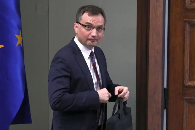 Minister Ziobro bierze się teraz za budowę dróg. Proponuje specjalny fundusz, kontrole i kary