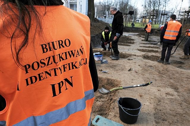 W IPN nie ma miejsca dla rzetelnych historyków, ich miejsce zajmują ci "słuszni", prawicowcy i narodowcy