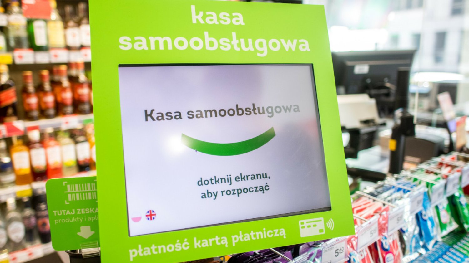 Kasy w samoogsługowych Żabkach Nano będą w stanie ocenić wiek kupującego