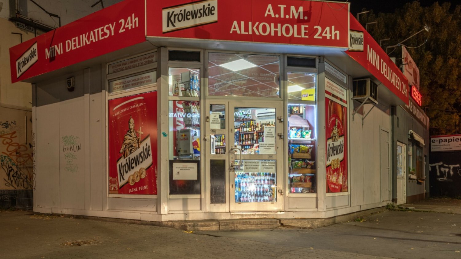 Sklep z alkoholem.