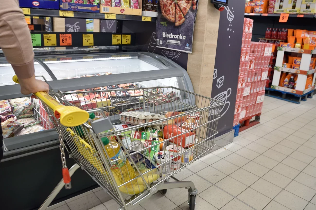 W tym roku w Wigilię wypada niedziela handlowa. Rząd próbuje jakoś rozwiązać ten problem.