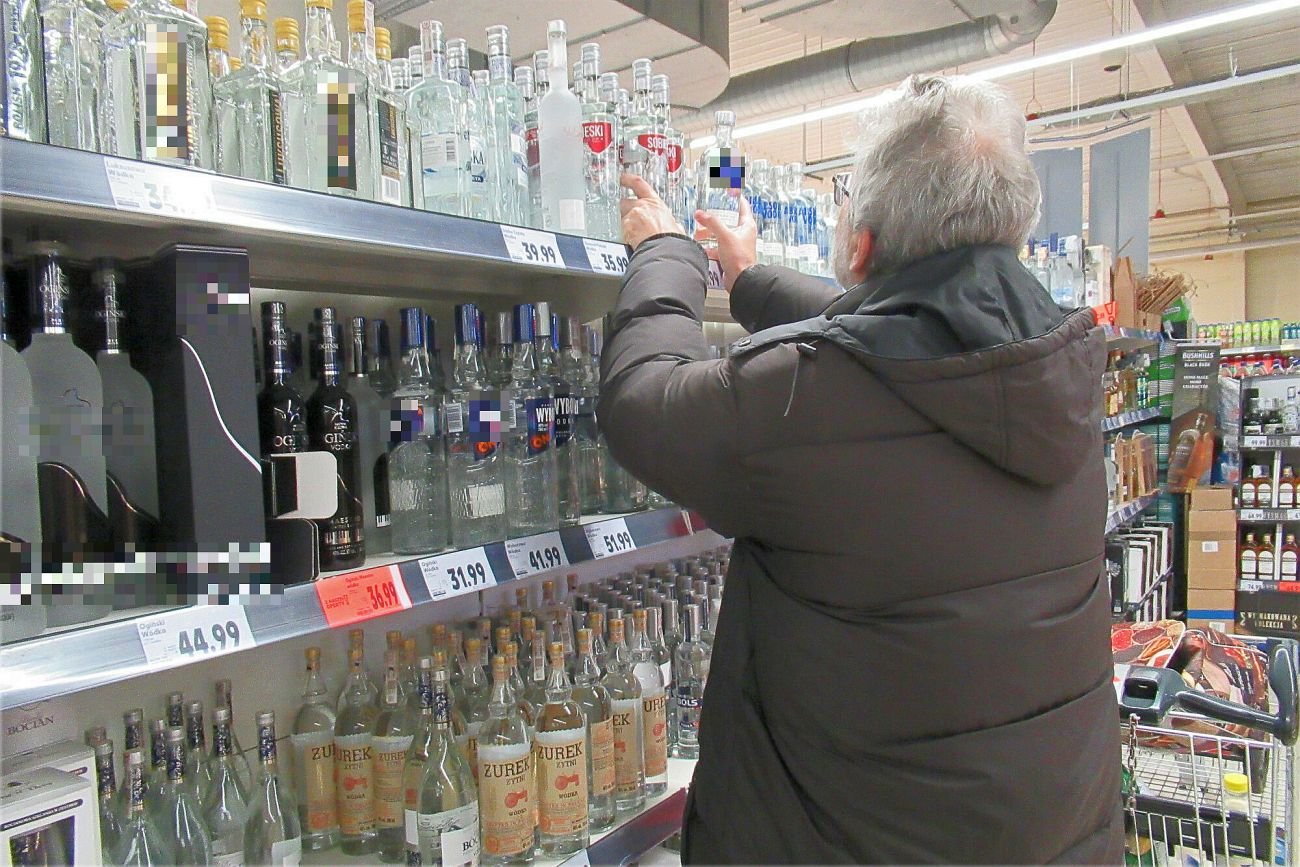 Lidl i Biedronka sponsorami alkoholizmu