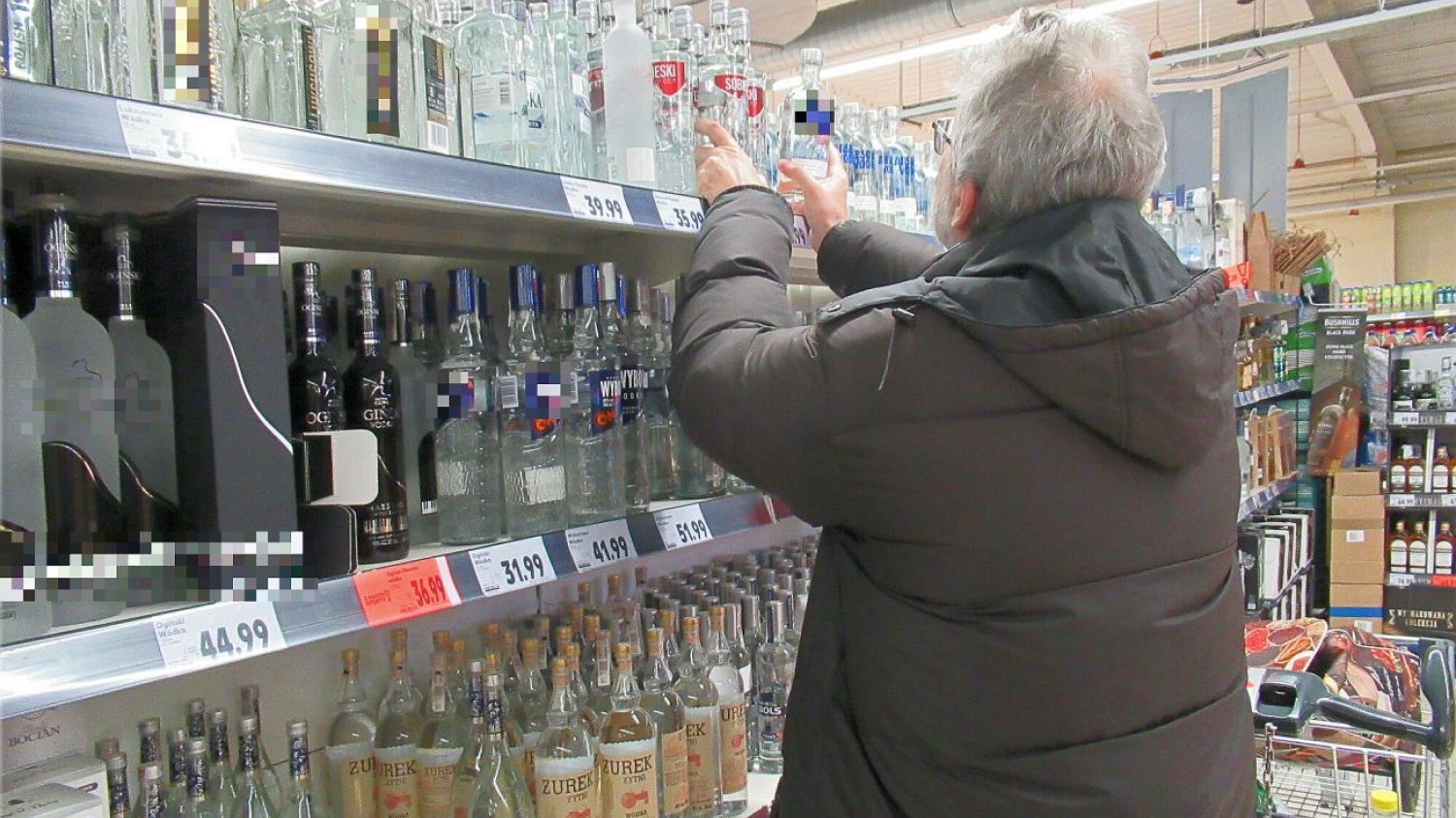 Lidl i Biedronka sponsorami alkoholizmu