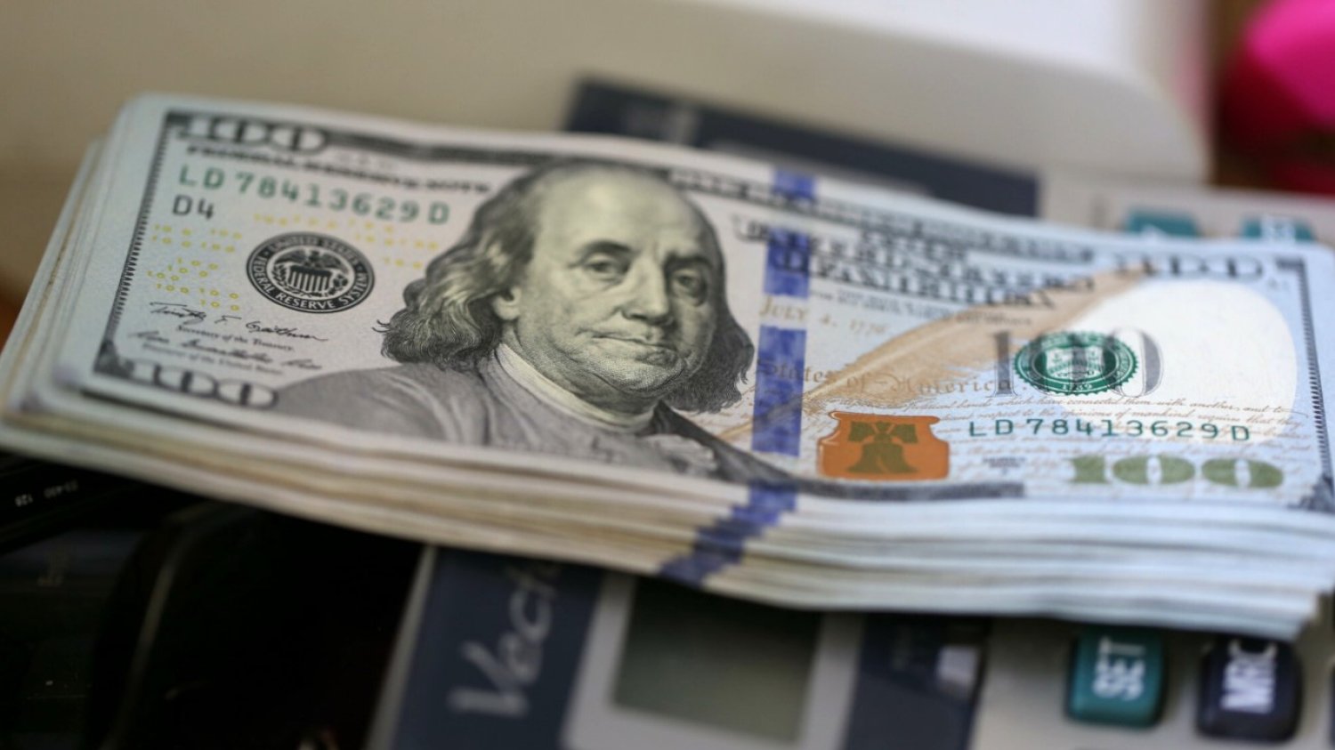 Dolar