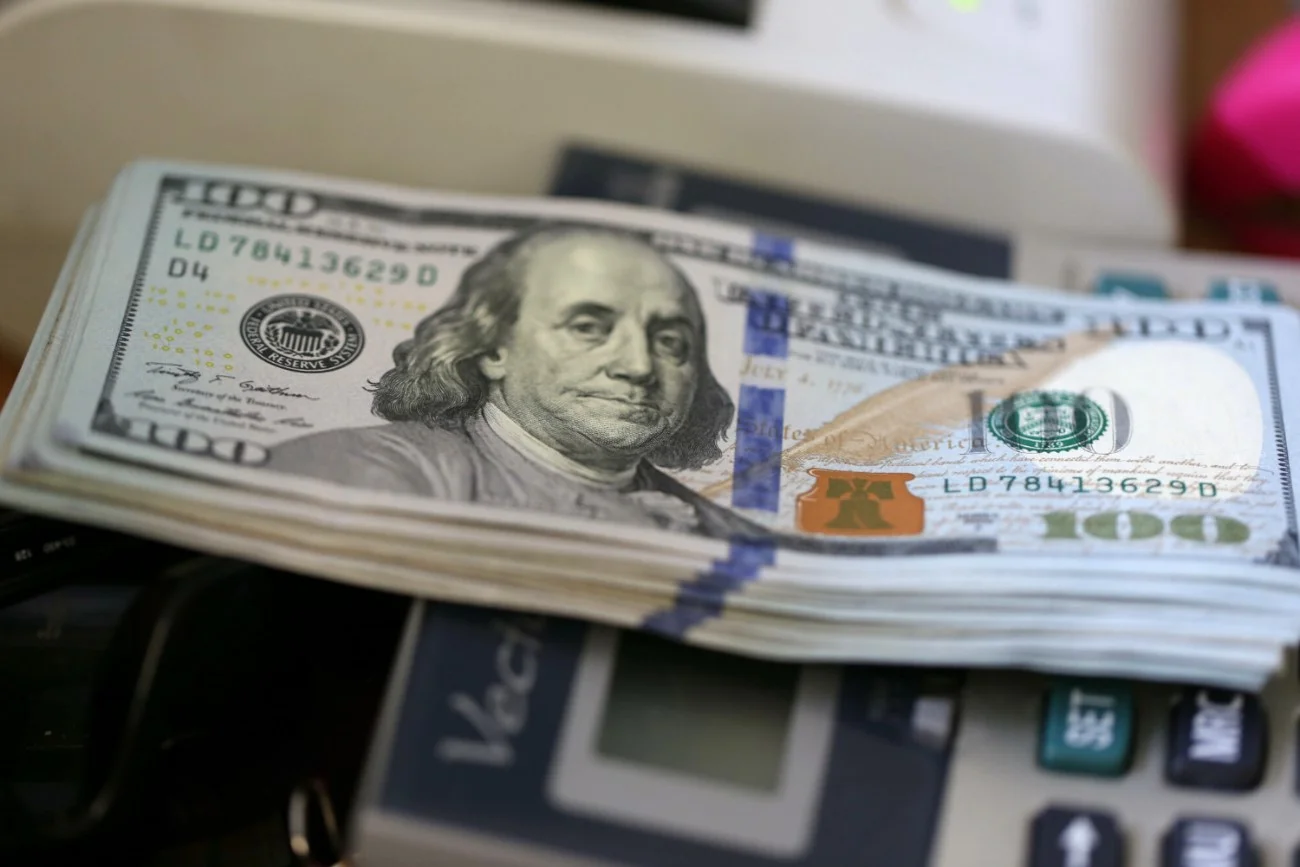 Dolar