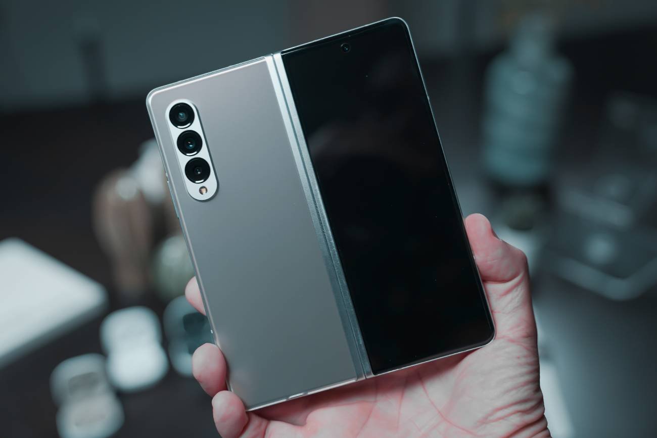 Składany telefon firmy Samsung — Galaxy Z Fold 3