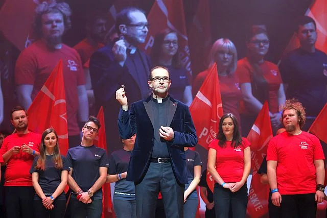 Ksiądz Jacek Stryczek - kapłan, który od lat pracuje z ludźmi biznesu, twórca akcji charytatywnej Szlachetna paczka